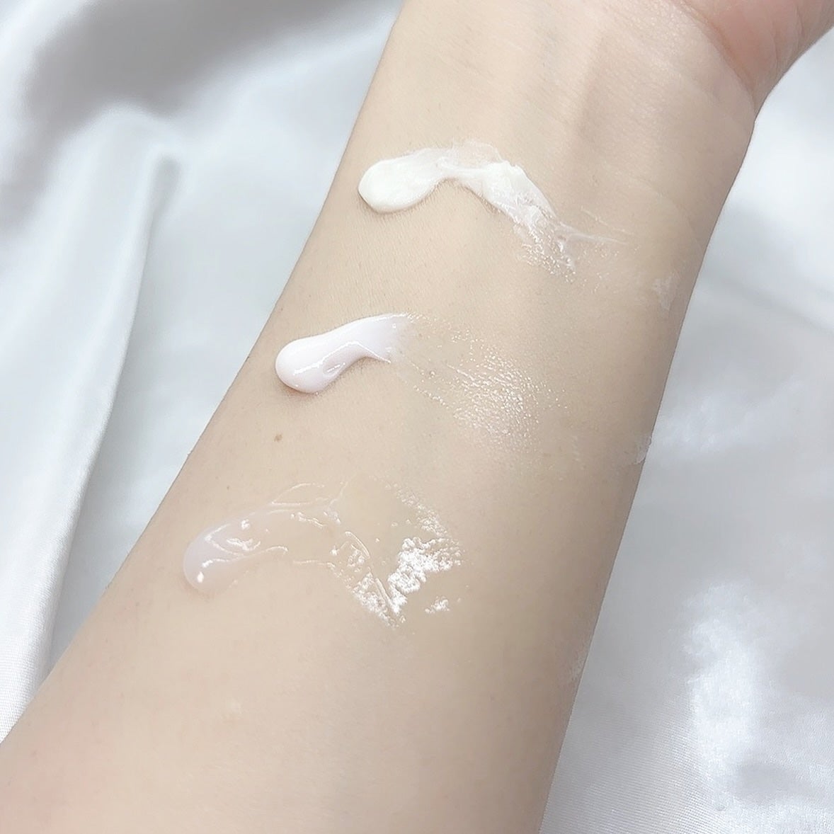 プルント モイストケア美容液ハンドクリーム/Purunt./ハンドクリームを使ったクチコミ(4枚目)