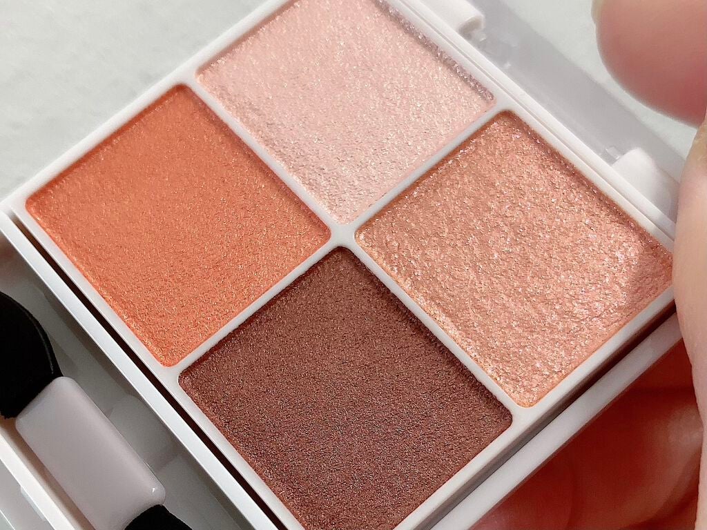 シルキースフレアイズ/キャンメイク/アイシャドウパレットを使ったクチコミ(2枚目)