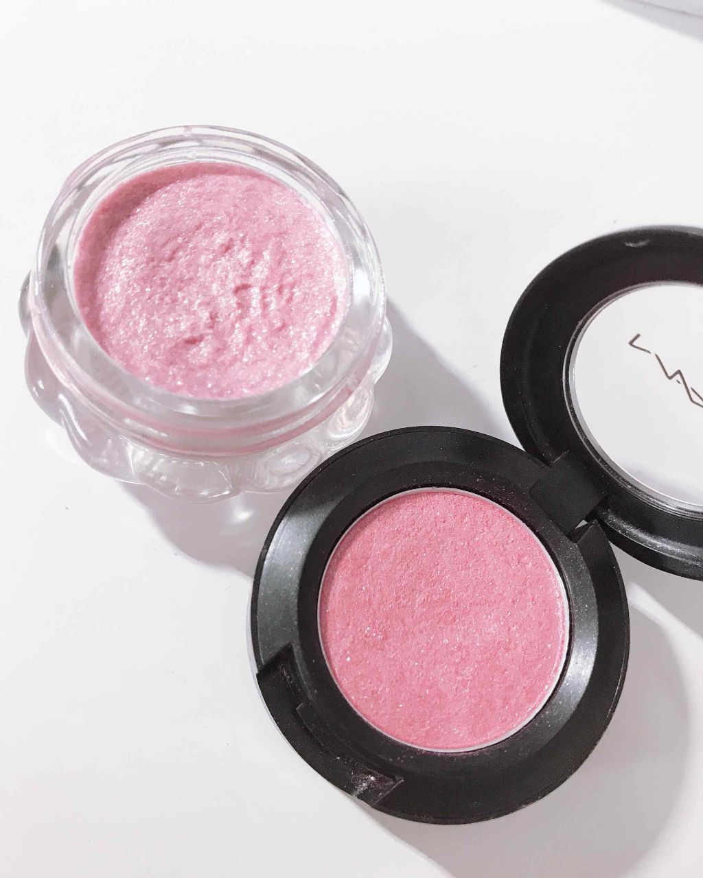 スモール アイシャドウ ピンク ヴィーナス/M・A・C/単色アイシャドウを使ったクチコミ（1枚目）
