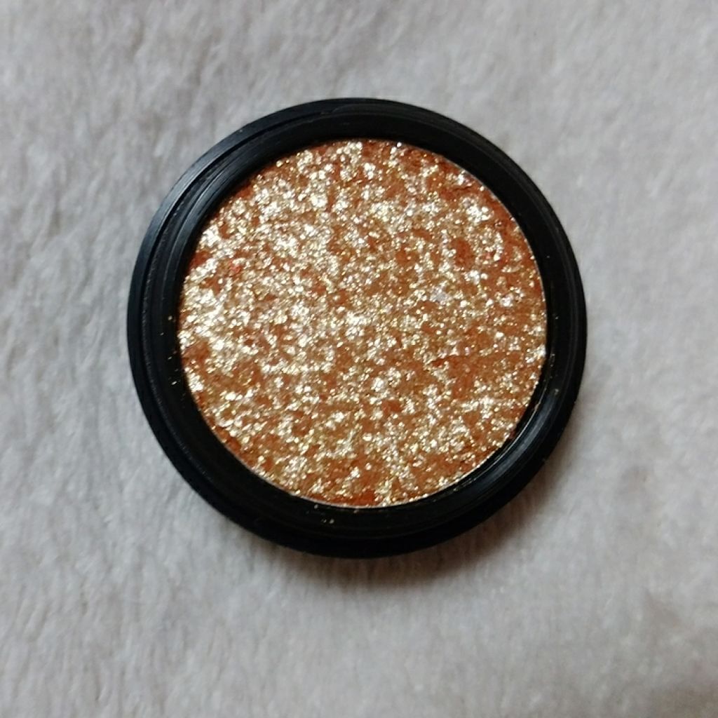 セルフィーフィックスピグメント/Witch's Pouch/単色アイシャドウを使ったクチコミ（2枚目）