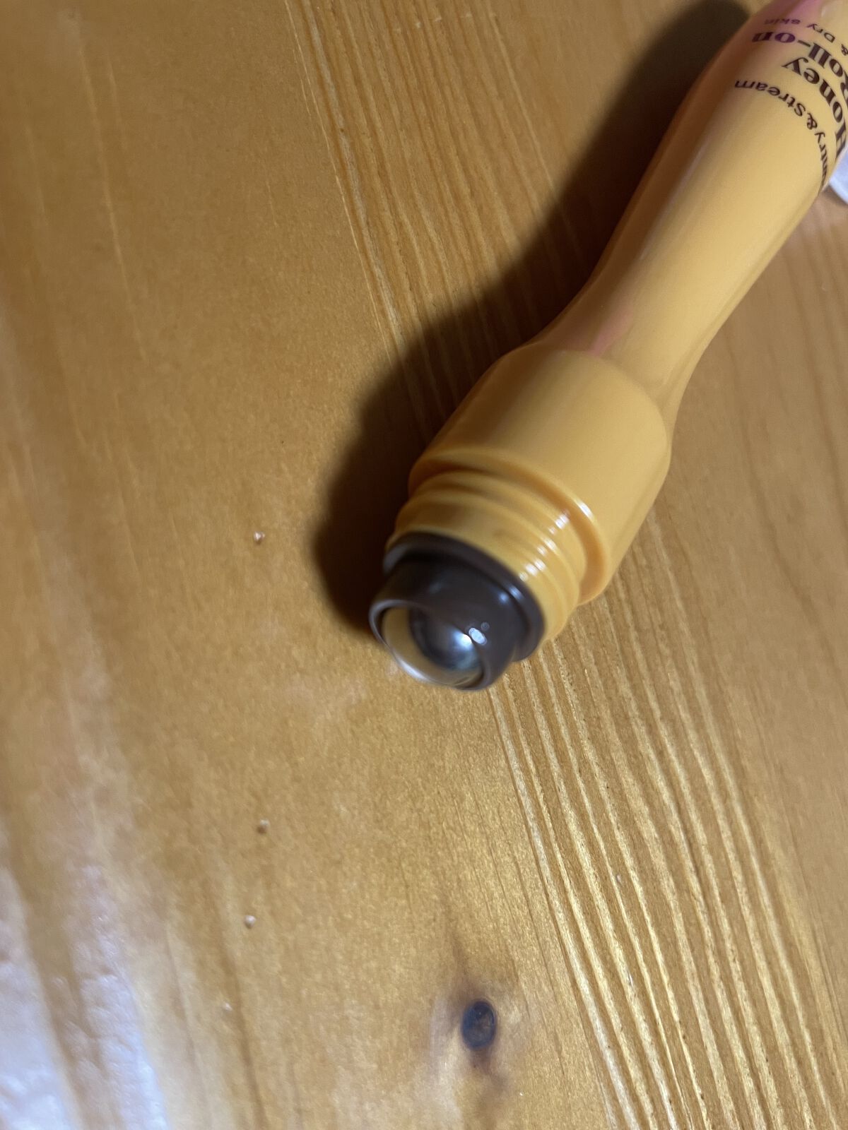 ナチュラルアイロールオンN/カントリー&ストリーム/アイケア・アイクリームを使ったクチコミ（3枚目）