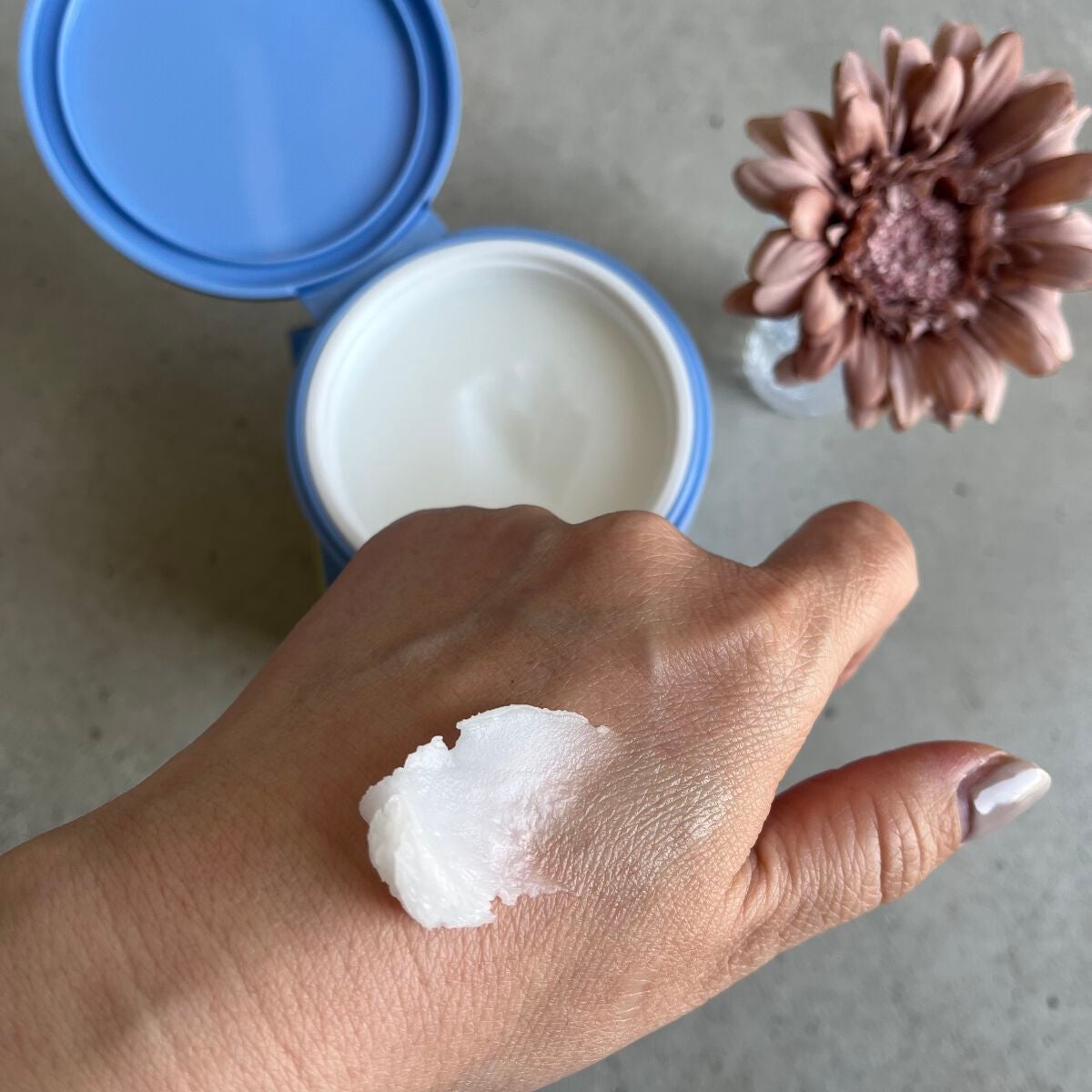 kunchan on LIPS 「・・・@tovegan.jp✓ホワイトホールサムクレンジンク..」(3枚目)