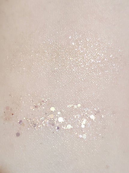 デュオ ポケット グリッター シャドウ/PERIPERA/アイシャドウパレットを使ったクチコミ(2枚目)