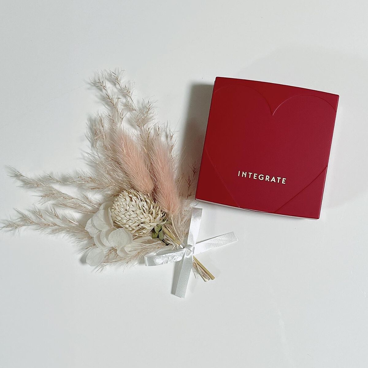 プロフィニッシュファンデーション/インテグレート/パウダーファンデーションを使ったクチコミ（1枚目）