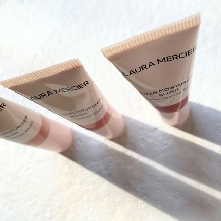 グロウ アンド ゴー フォース ティンティド モイスチャライザー ブラッシュ コレクション /ローラ メルシエ/メイクアップキットを使ったクチコミ(5枚目)