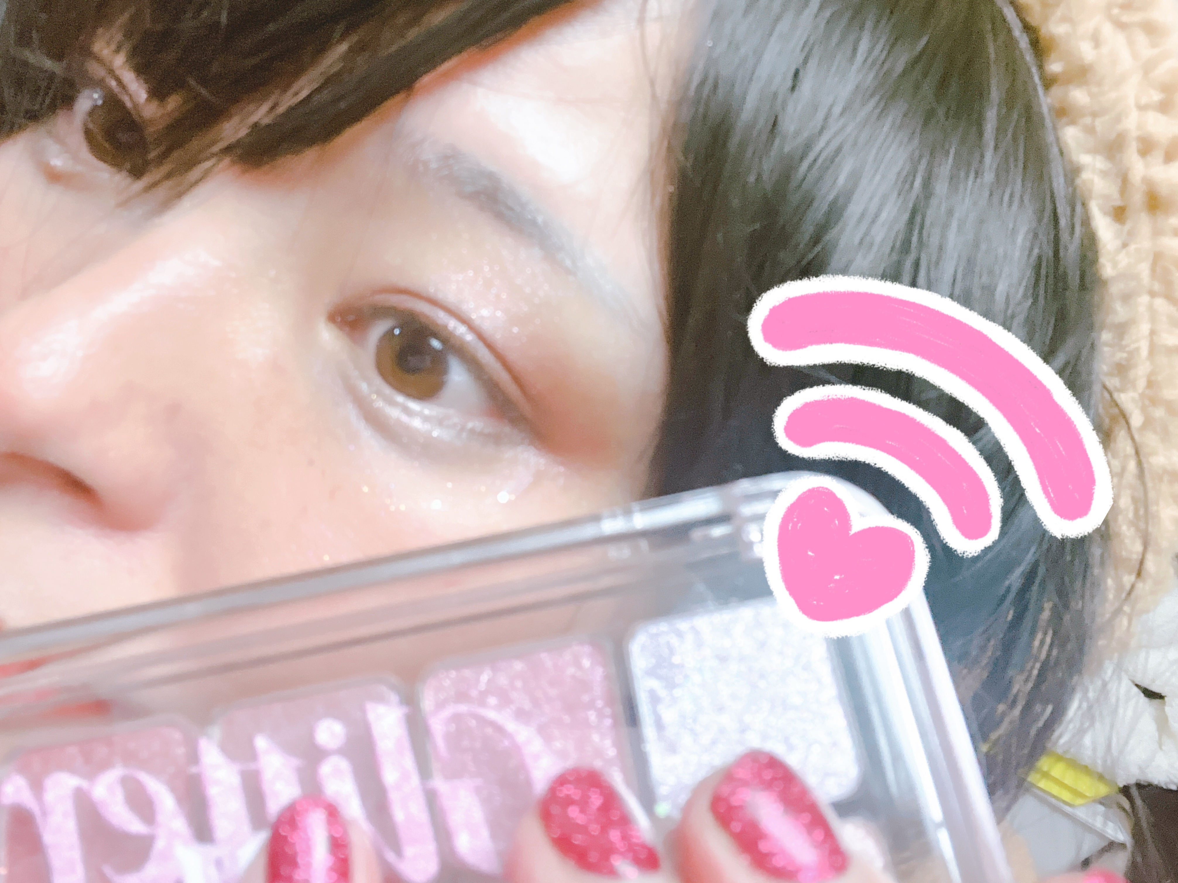 プロ アイ パレット エアー 100 グリッターシャワー(GLITTER SHOWER)/CLIO/アイシャドウパレットを使ったクチコミ（2枚目）