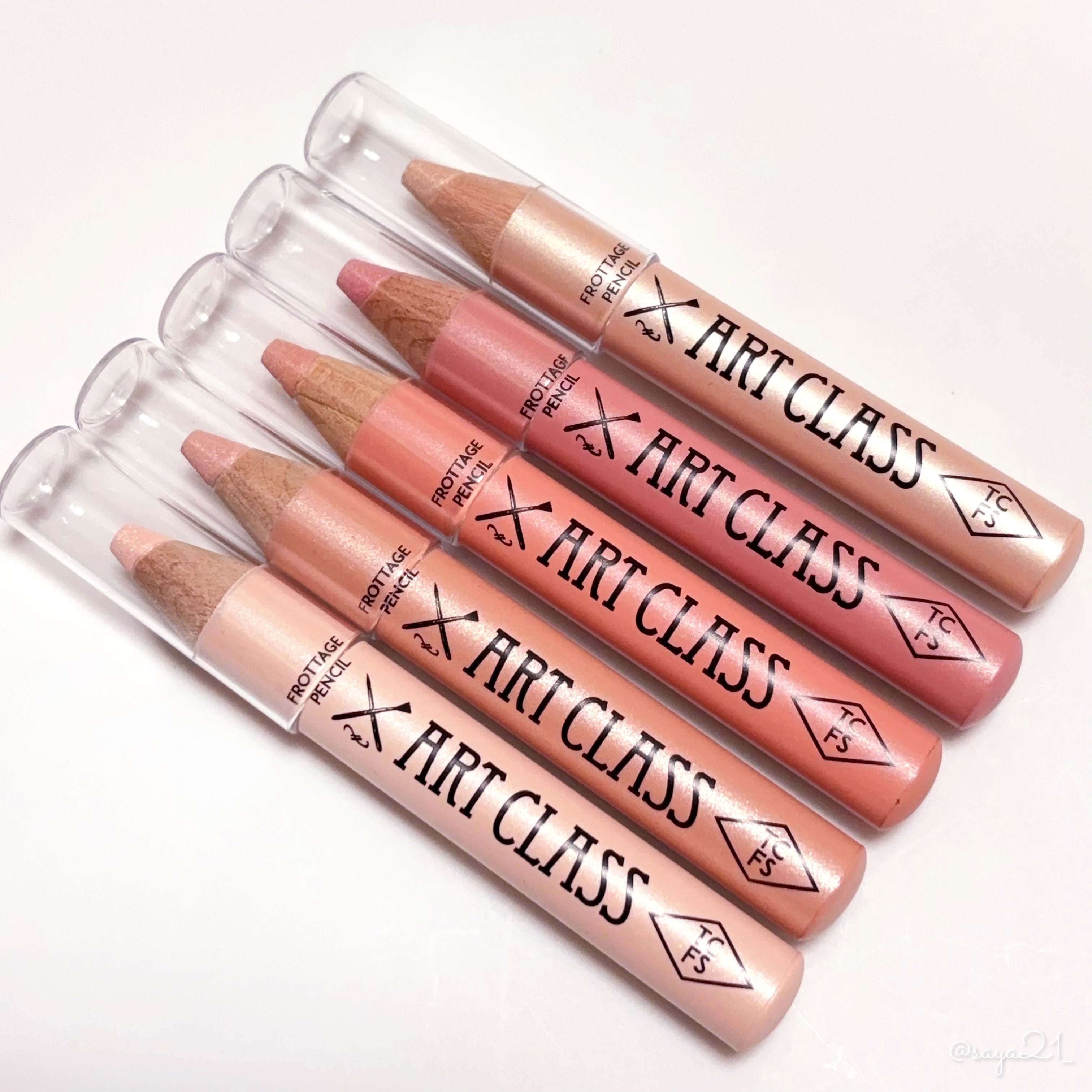 アートクラス フロッタージュペンシル/too cool for school/スティックアイシャドウを使ったクチコミ（1枚目）