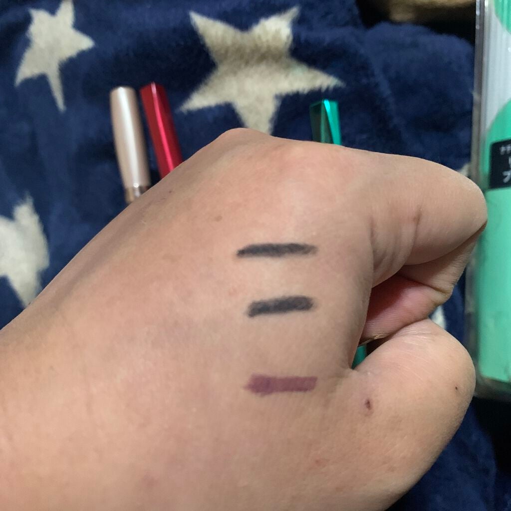 「密着アイライナー」繰り出しペンシル/デジャヴュ/ペンシルアイライナーを使ったクチコミ(1枚目)