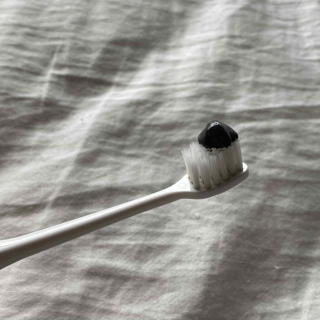 美の友ナスハミガキクロ/不動化学/歯磨き粉を使ったクチコミ(3枚目)