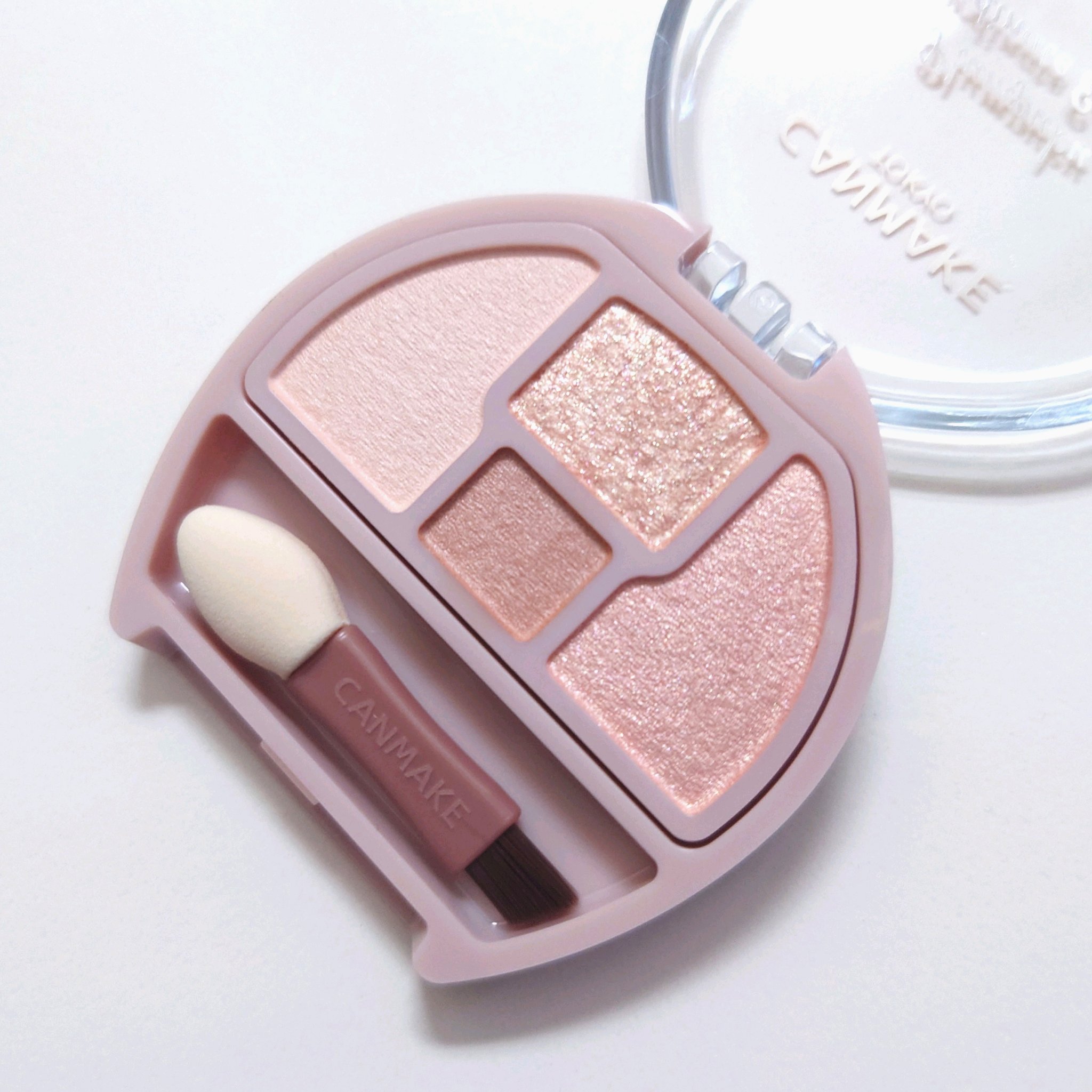 プランぷくコーデアイズ/キャンメイク/パウダーアイシャドウを使ったクチコミ（2枚目）