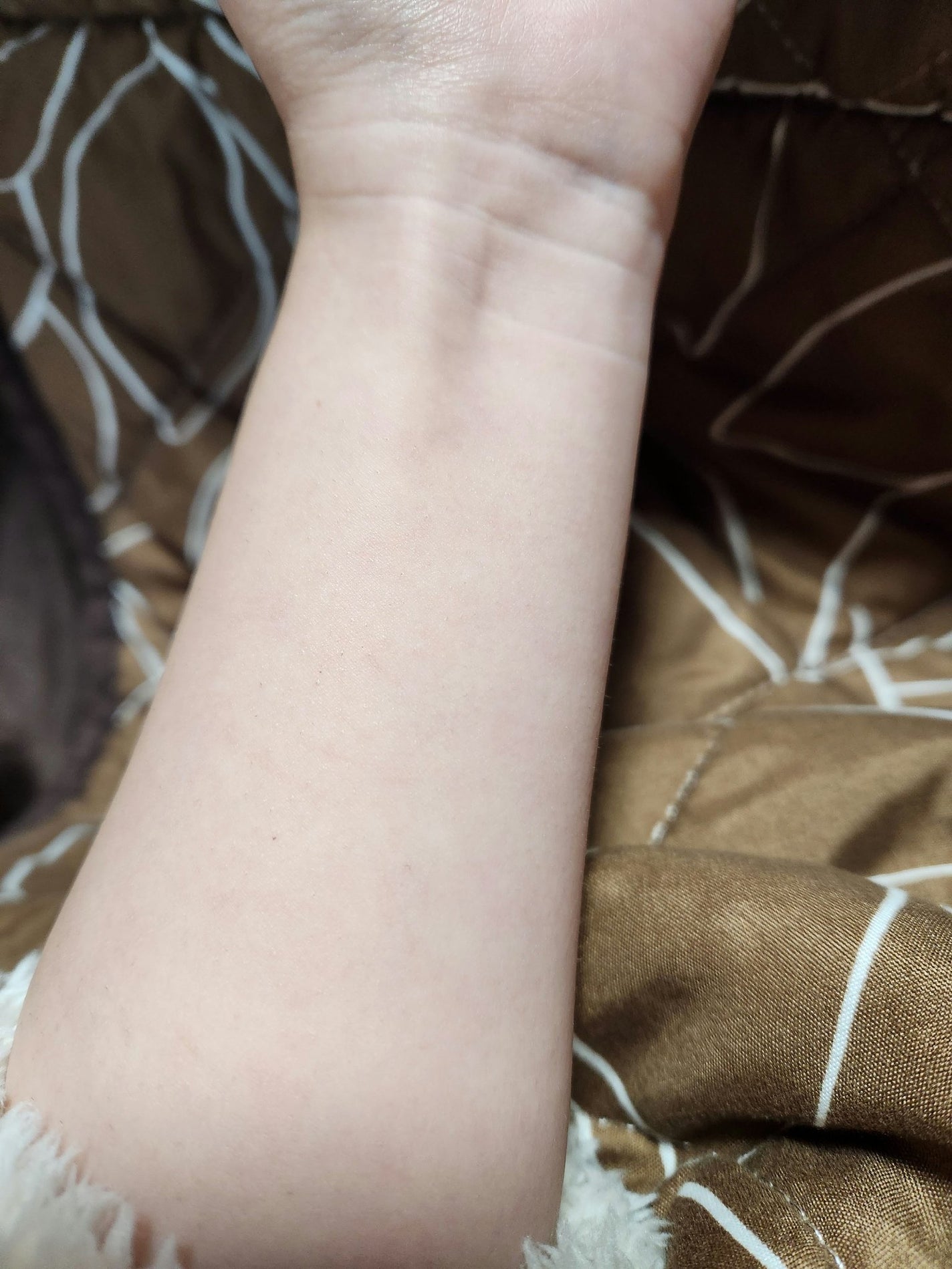 ððœðŸðð¶ð⎠on LIPS ãCANMAKEã®ã·ã«ããŒã«ãŒã¹ã¢ã€ã¹ãããŠããŒã®02ã·ã¢ãŒã©ã..ãïŒ7æç®ïŒ