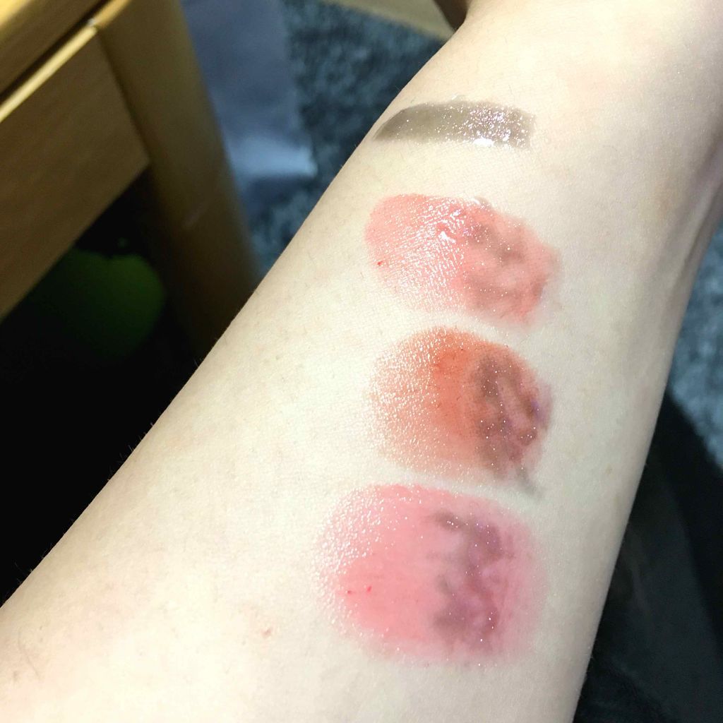 ラスティングフィニッシュ ティントリップ/リンメル ロンドン/リップティントを使ったクチコミ（2枚目）