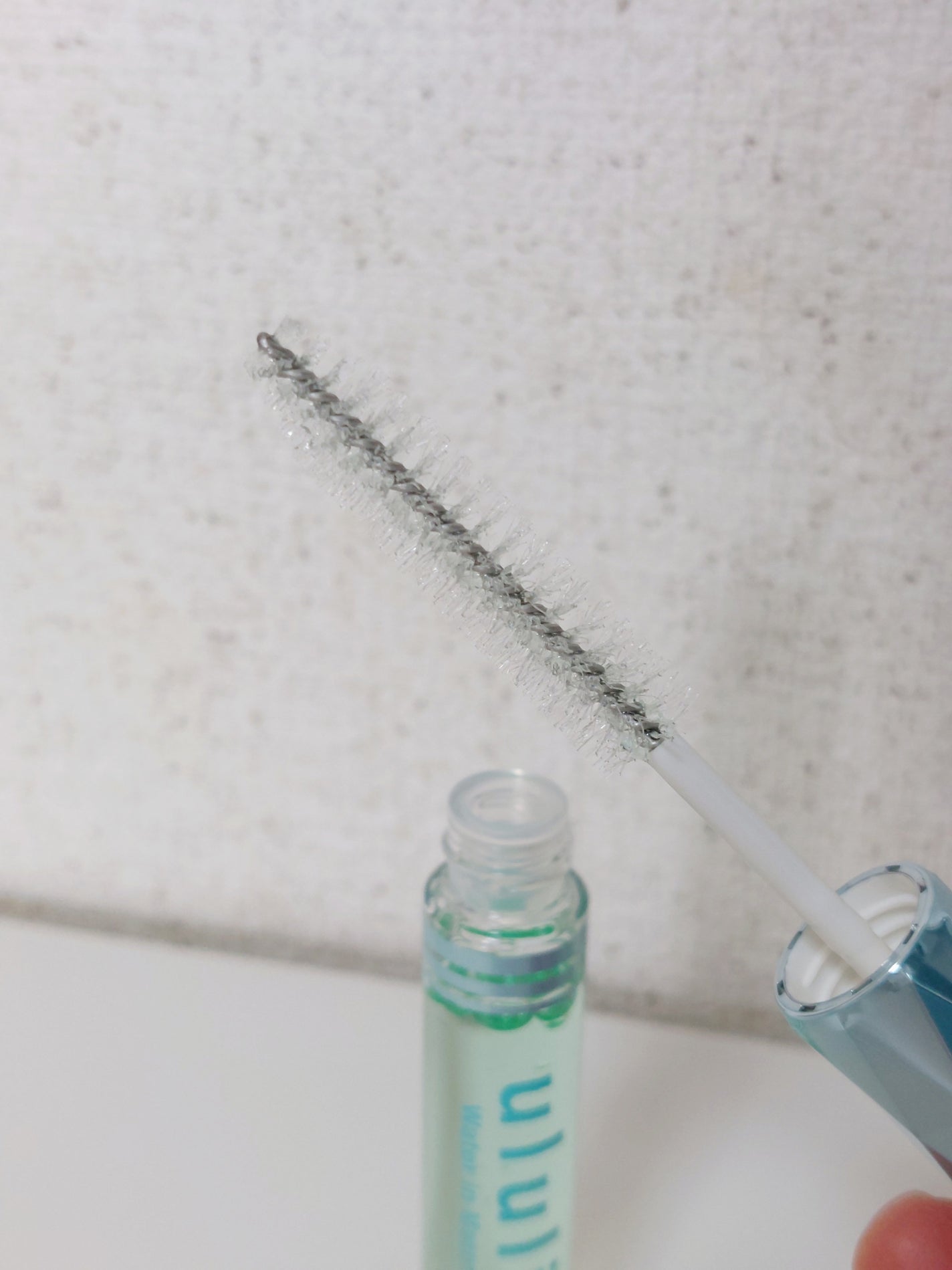 ウォーターインマトメイク ブルー/ululis/プレスタイリング・寝ぐせ直しを使ったクチコミ(4枚目)