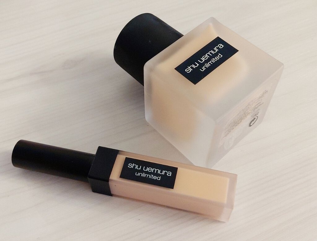 正直微妙だったシュウウエムラのアンリミテッドコンシーラー…💦
去年ファンデと共に発売され、同時に購入しました！
7mlで3,400円でデパコスでは普通価格です。

気に入ってる方には大変失礼いたしますが、
カバー力・仕上がり・モチがすべて