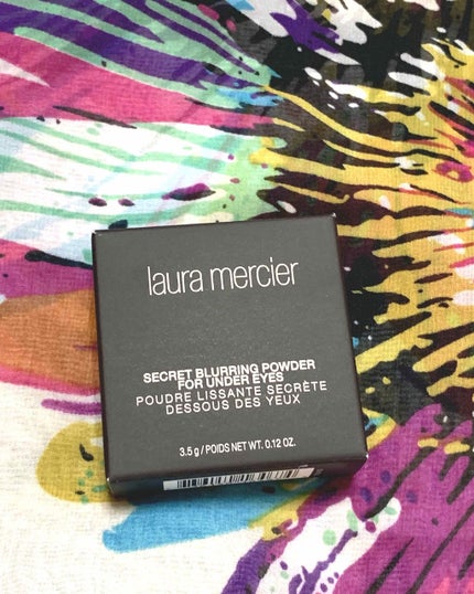 シークレット ブラーリング パウダー フォー アンダー アイズ/ローラ メルシエ/プレストパウダーを使ったクチコミ(3枚目)