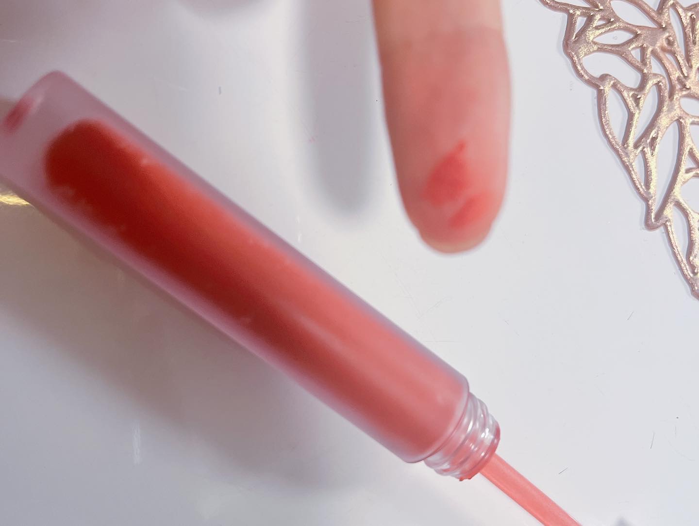 グラッセリップティント 05 ウィンディ/mude./リップティントを使ったクチコミ（2枚目）