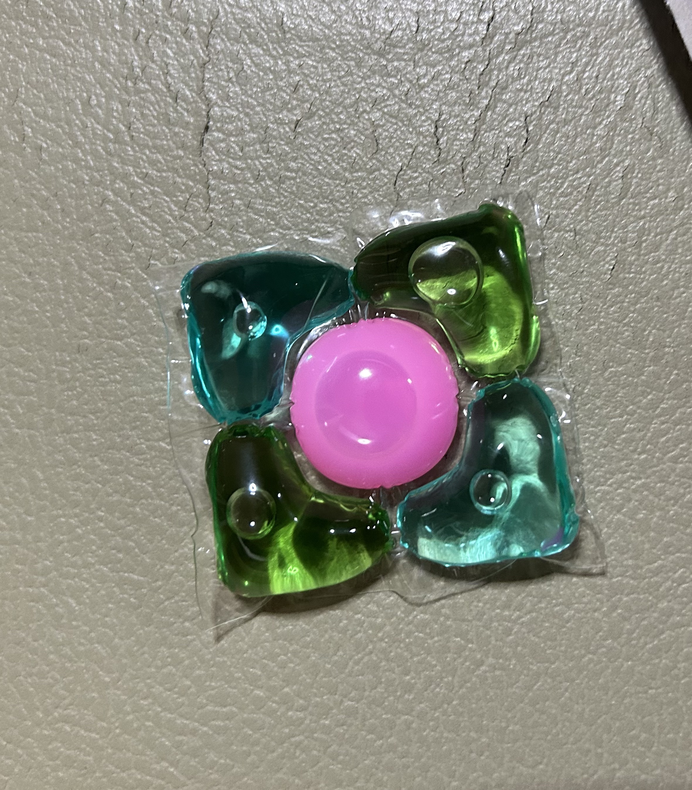 アフューム リリー ランドリーボール/王子製薬/洗濯洗剤を使ったクチコミ（2枚目）