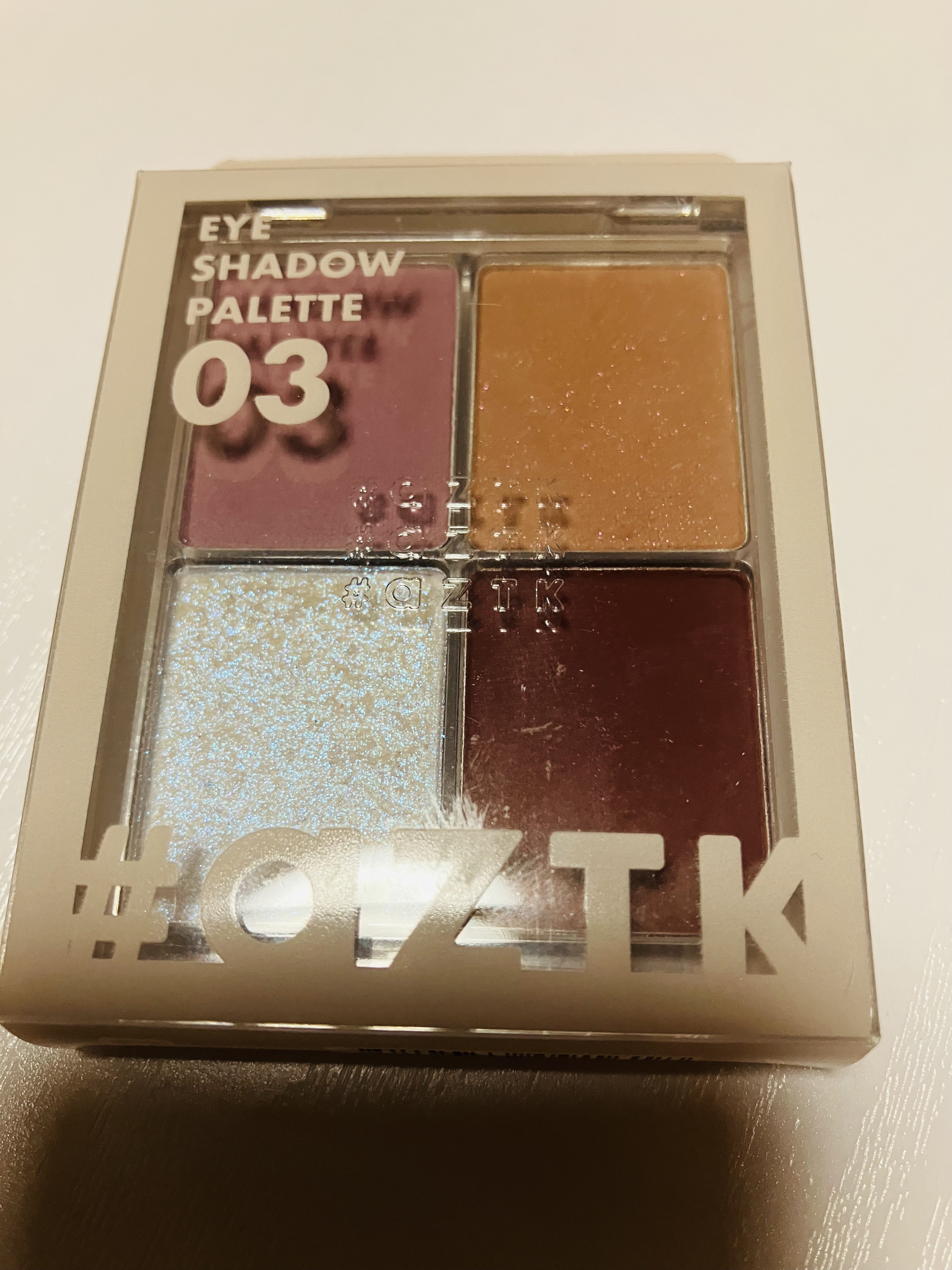 4色アイシャドウパレット/aZTK/アイシャドウパレットを使ったクチコミ（3枚目）