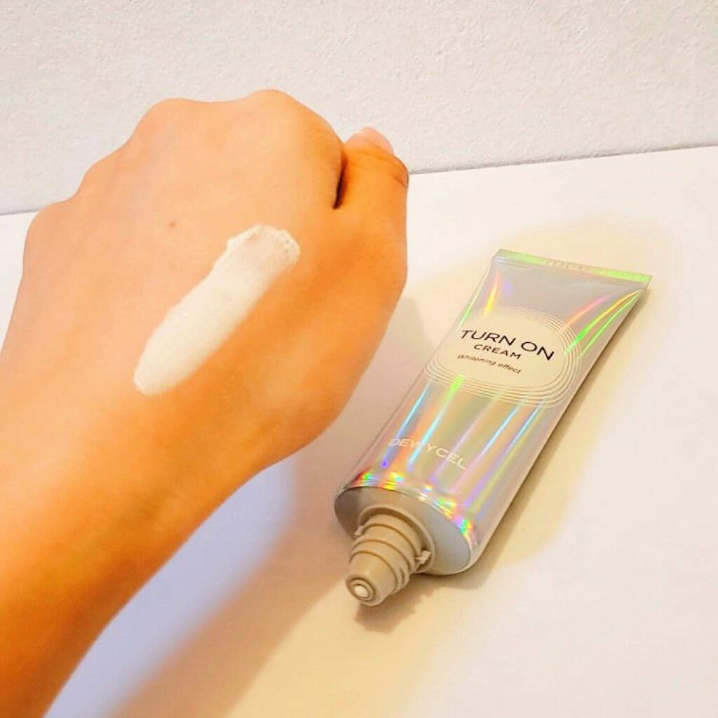 デュイセル ターンオンクリーム/DEWYCEL/フェイスクリームを使ったクチコミ（3枚目）