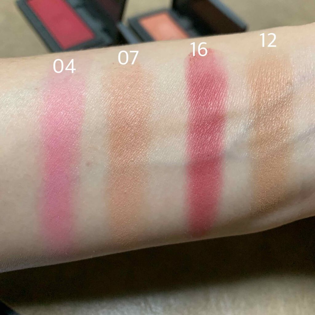 チーキーシークブラッシュ/THREE/パウダーチークを使ったクチコミ（3枚目）