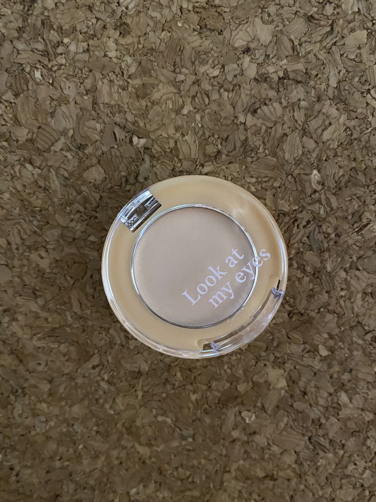 ルックアット マイアイズ アイベース/ETUDE/アイシャドウベースを使ったクチコミ（1枚目）