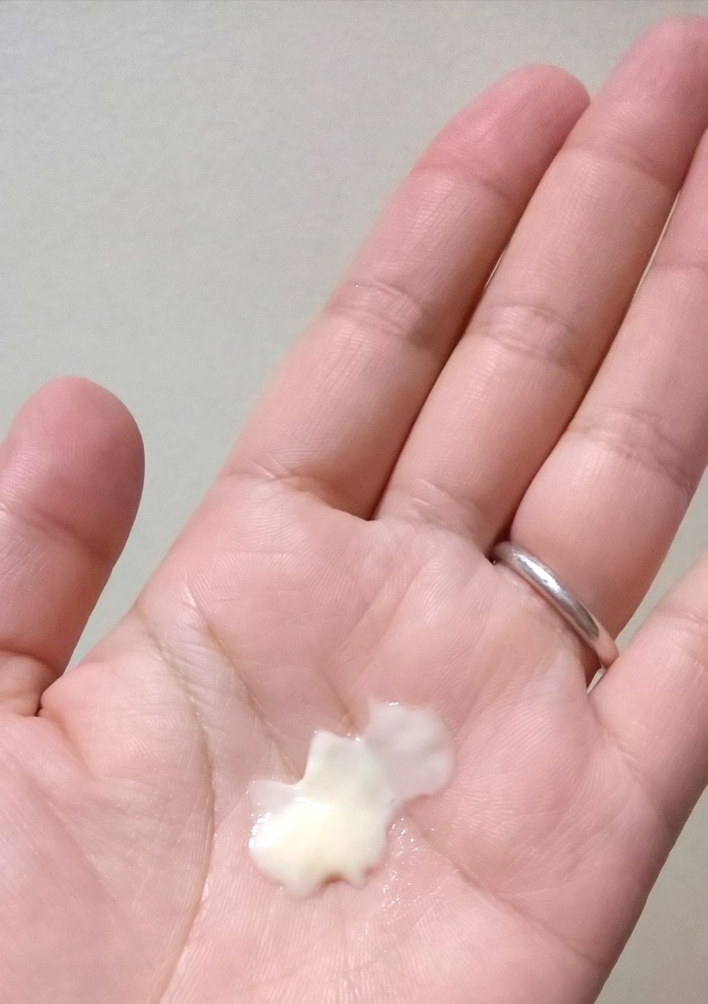 エリクシール シュペリエル エンリッチドクリーム CB/エリクシール/フェイスクリームを使ったクチコミ(2枚目)