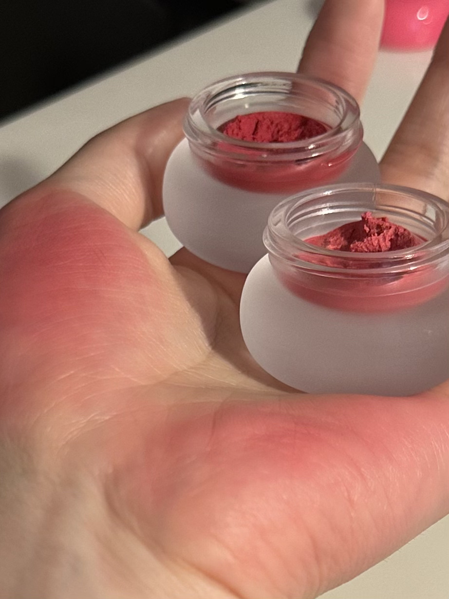 リップアンドチーク ブラーリープリンポット/fwee/口紅を使ったクチコミ（1枚目）