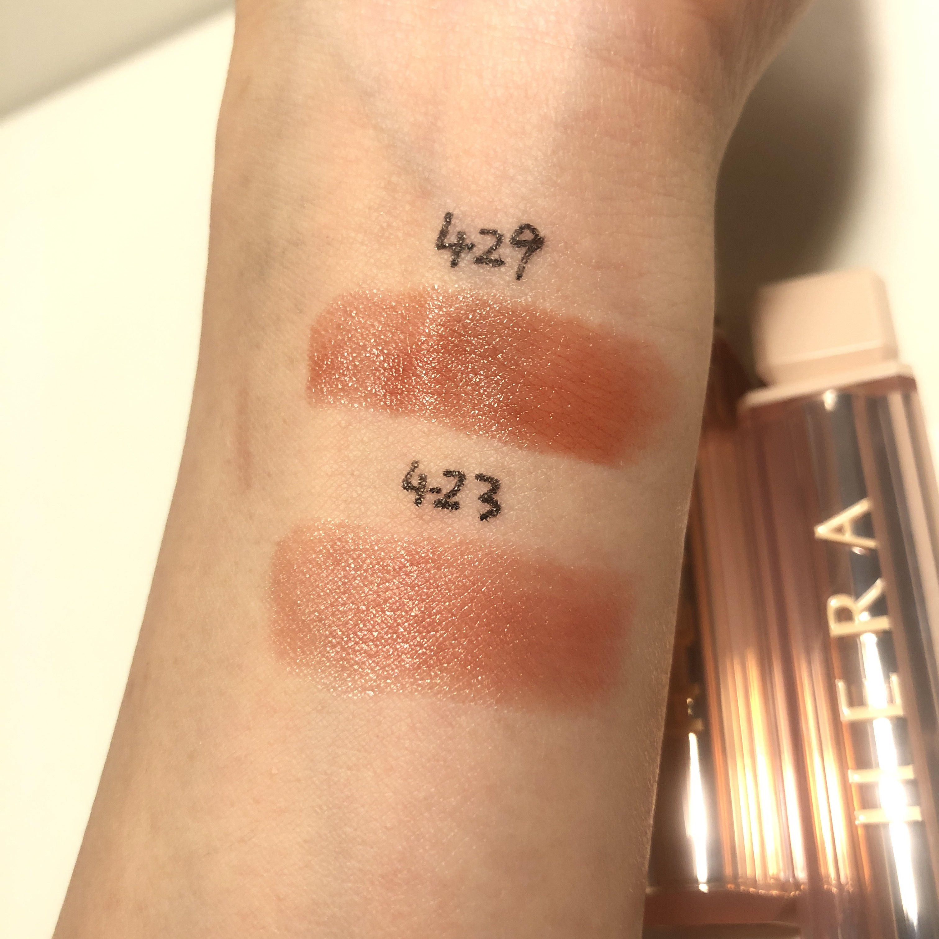 センシュアルスパイシーヌードバーム/HERA/口紅を使ったクチコミ（2枚目）