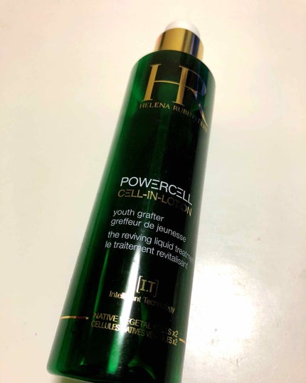 HELENA RUBINSTEIN アドバンスド P.C. ローションのクチコミ「こちらは化粧水としてはとろっとしてます。
ですが私にはこれを使用して
何か効果を実感出来たか.....」(1枚目)