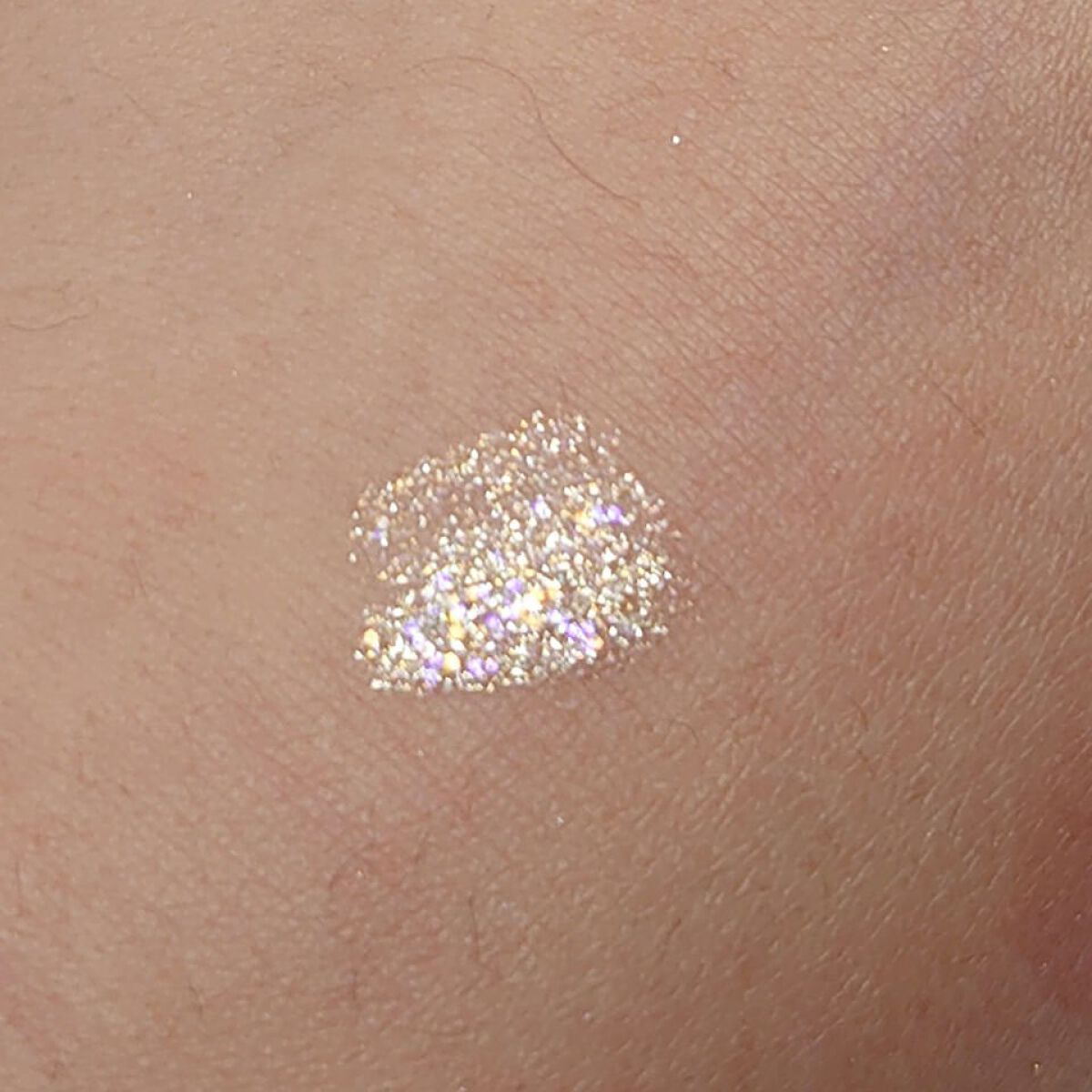 リキッド グリッター シャドウ/rom&nd/グリッターを使ったクチコミ（3枚目）