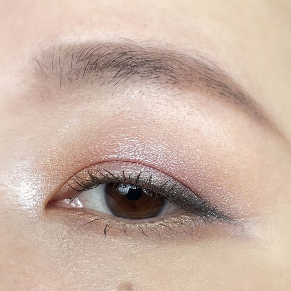 BOBBI BROWN ウルトラファイン アイライナー ブラシ/ロングのクチコミ「BOBBI BROWNのウルトラファイン アイライナー ブラシ。

かなり細くてコシがあるブラ.....」（3枚目）