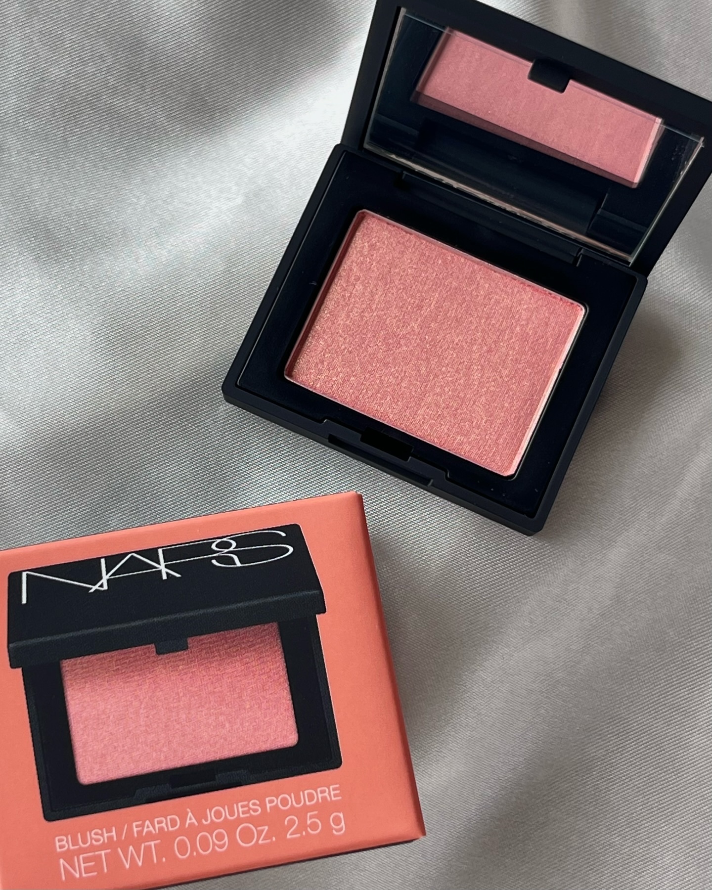 ブラッシュ N 777 ORGASM（ミニ）/NARS/パウダーチークを使ったクチコミ（1枚目）