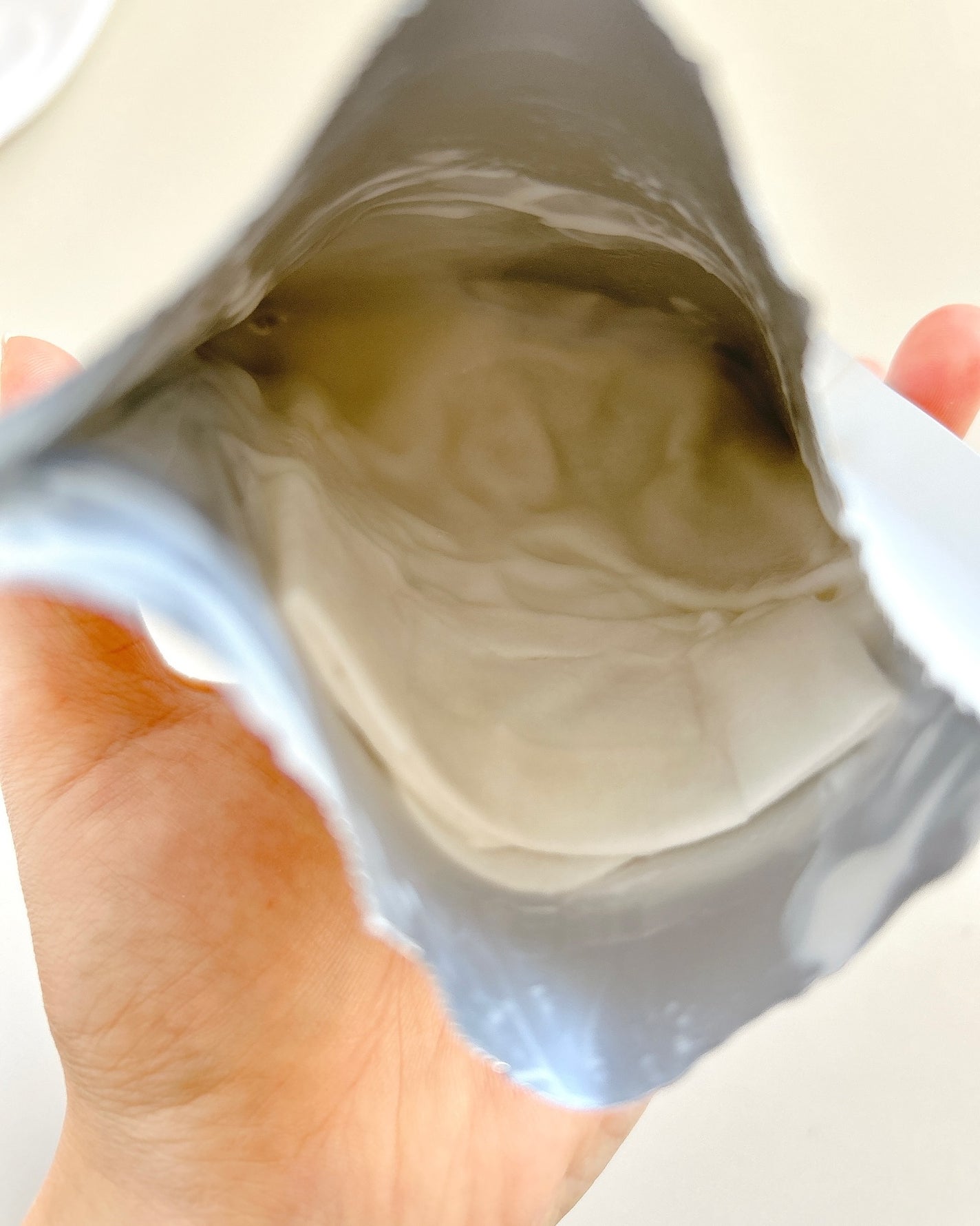 ホワイトトリュフナリシングトリートメントマスク/ダルバ/シートマスク・パックを使ったクチコミ(3枚目)