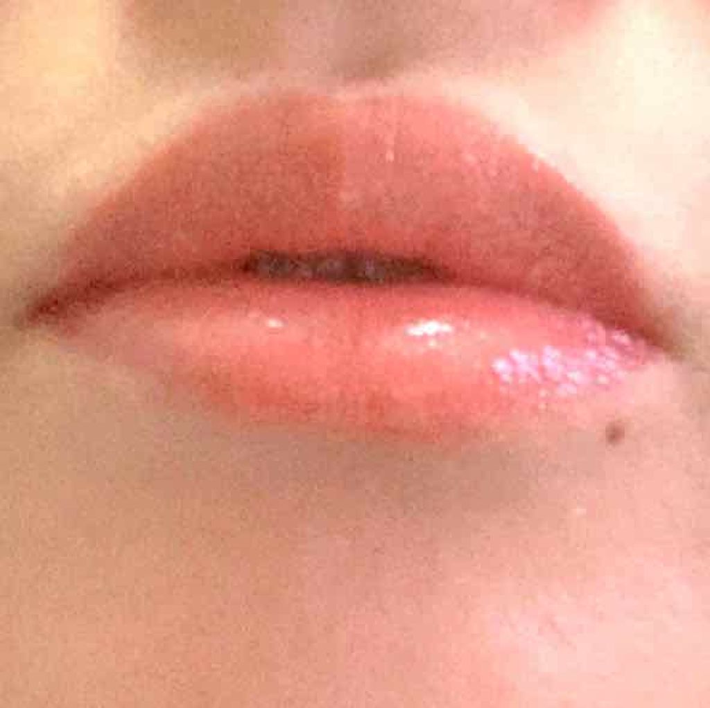 エレガンス リクイッド ルージュ ビジュー/Elégance/口紅を使ったクチコミ（3枚目）