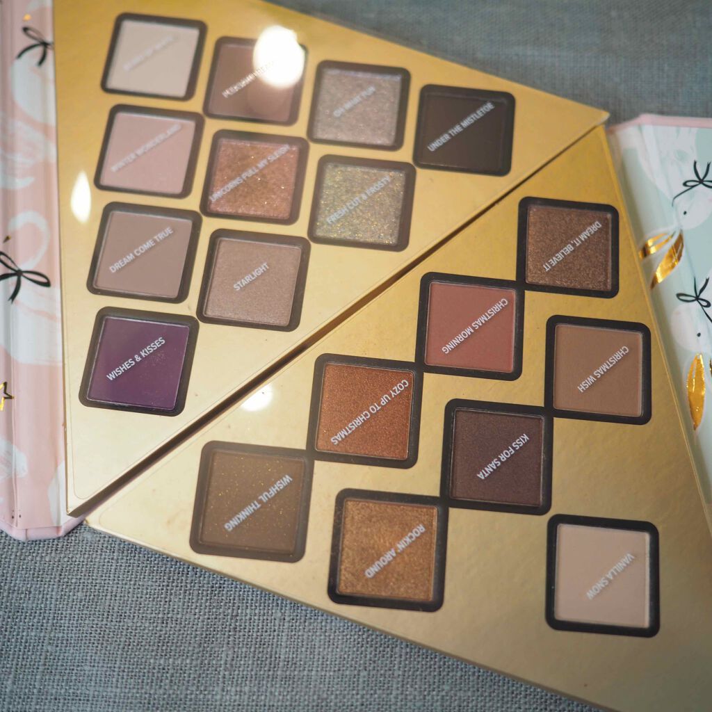 Under the Christmas Tree Christmas Tree Breakaway Makeup Palette and Mascara /Too Faced/メイクアップキットを使ったクチコミ(3枚目)