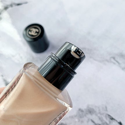 レ ベージュ フリュイド アンルミネール ベル ミン/CHANEL/リキッドハイライトを使ったクチコミ(4枚目)