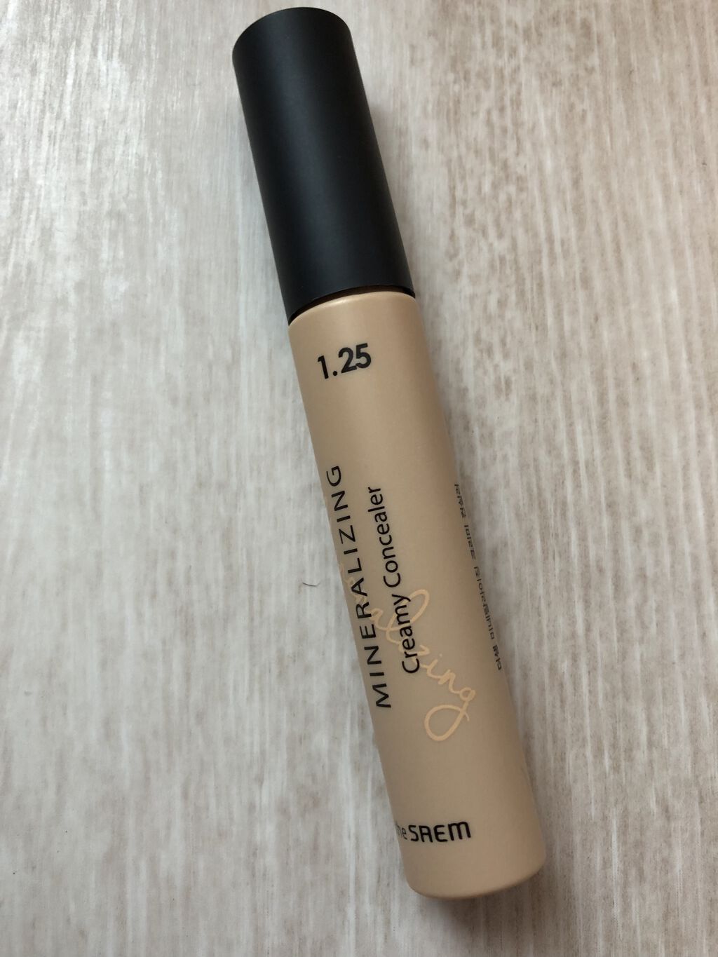 ミネラライジング クリーミーコンシーラー 1.25 クリームラテ/the SAEM/リキッドコンシーラーを使ったクチコミ（1枚目）