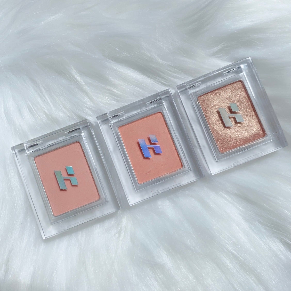 マイフェイブピースアイシャドウ/HOLIKA HOLIKA/単色アイシャドウを使ったクチコミ(2枚目)