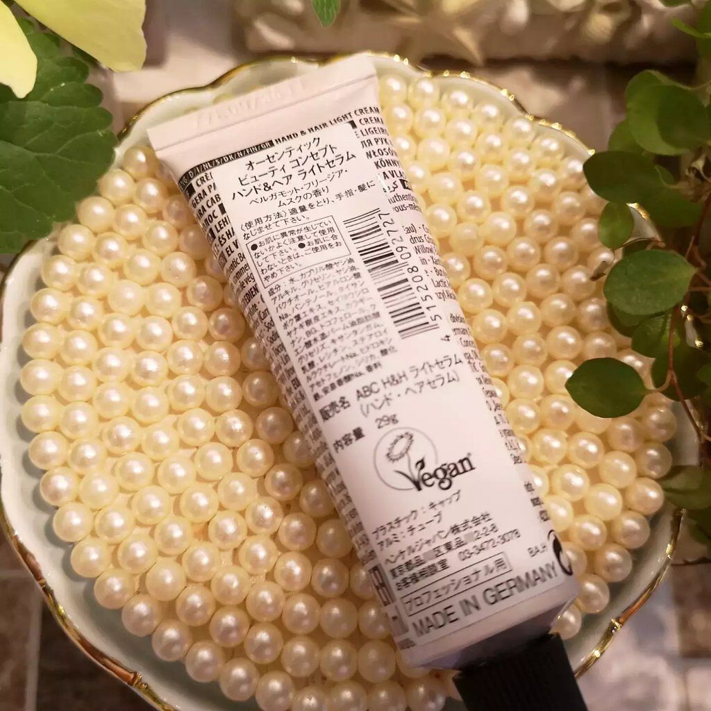 ハンド&ヘア ライトセラム/AUTHENTIC BEAUTY CONCEPT/ハンドクリームを使ったクチコミ(4枚目)