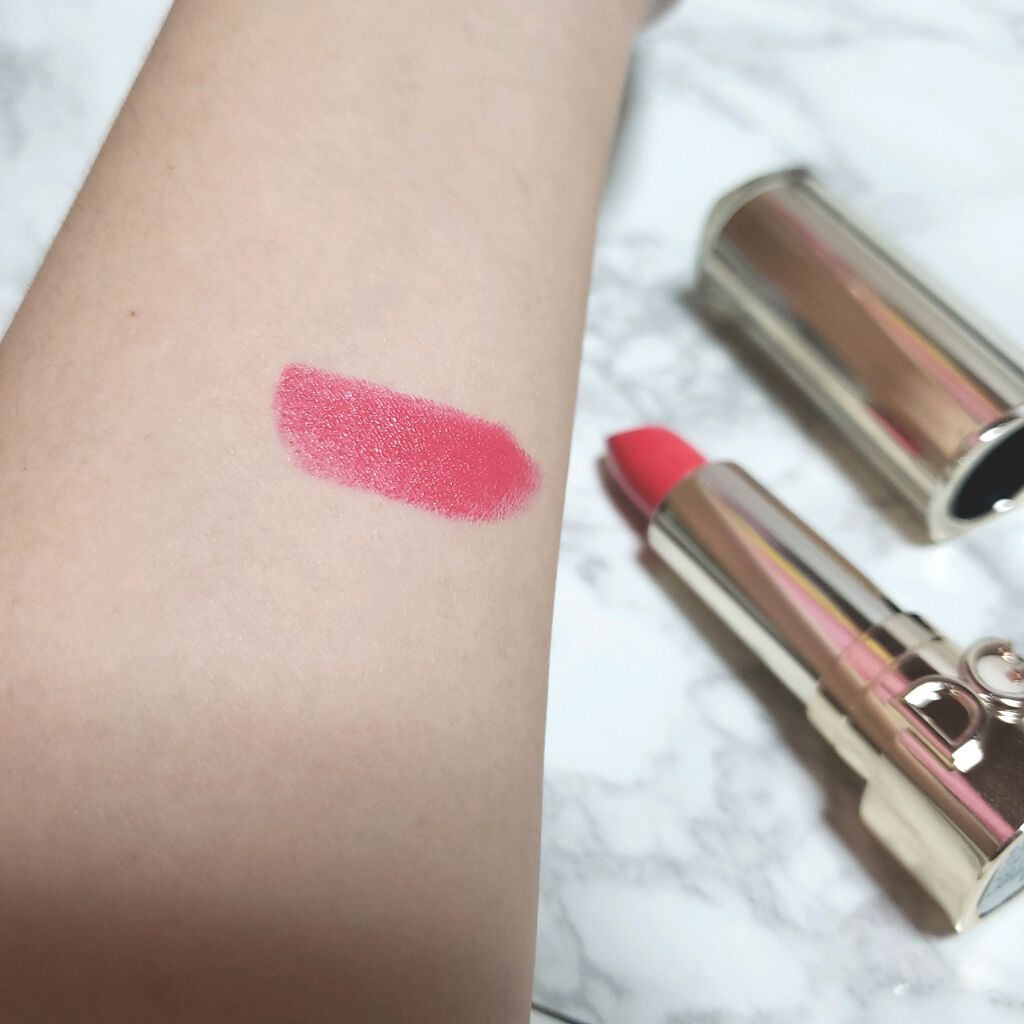 ザ・オンリーワン ルミナスカラー リップスティック/DOLCE&GABBANA BEAUTY/口紅を使ったクチコミ（2枚目）