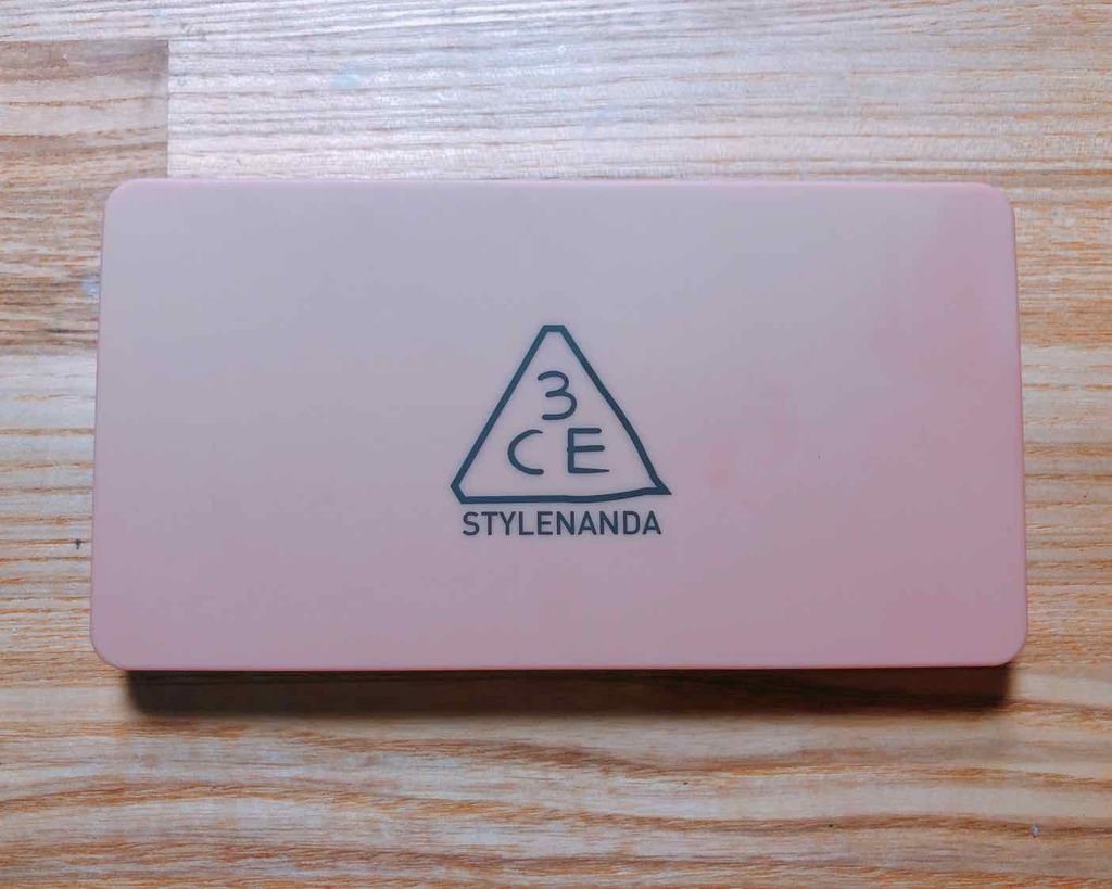 3CE STROBING SKIN PALETTE/3CE/パウダーハイライトを使ったクチコミ（1枚目）