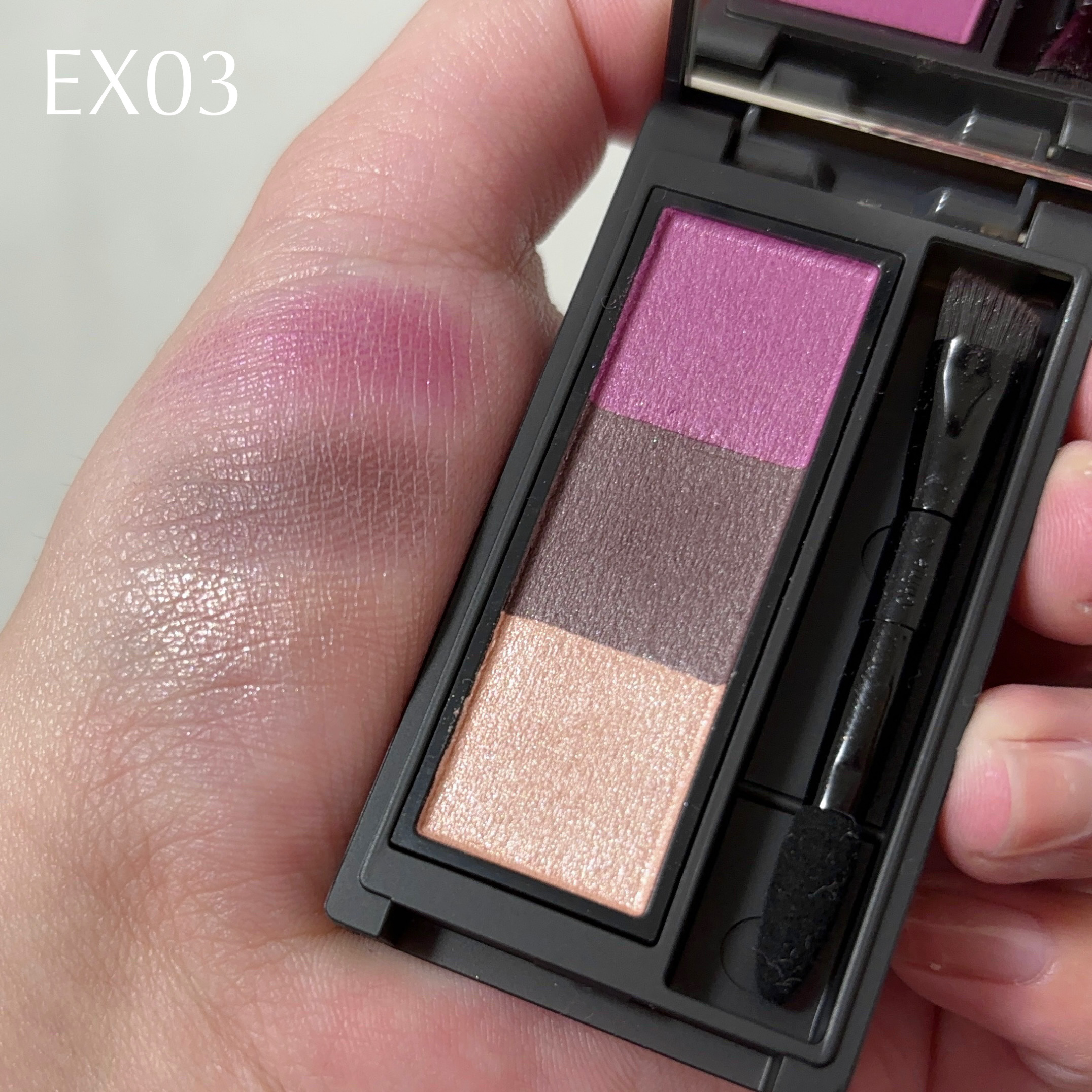 セルヴォーク インディケイトアイブロウパウダー/Celvoke/パウダーアイブロウを使ったクチコミ（3枚目）