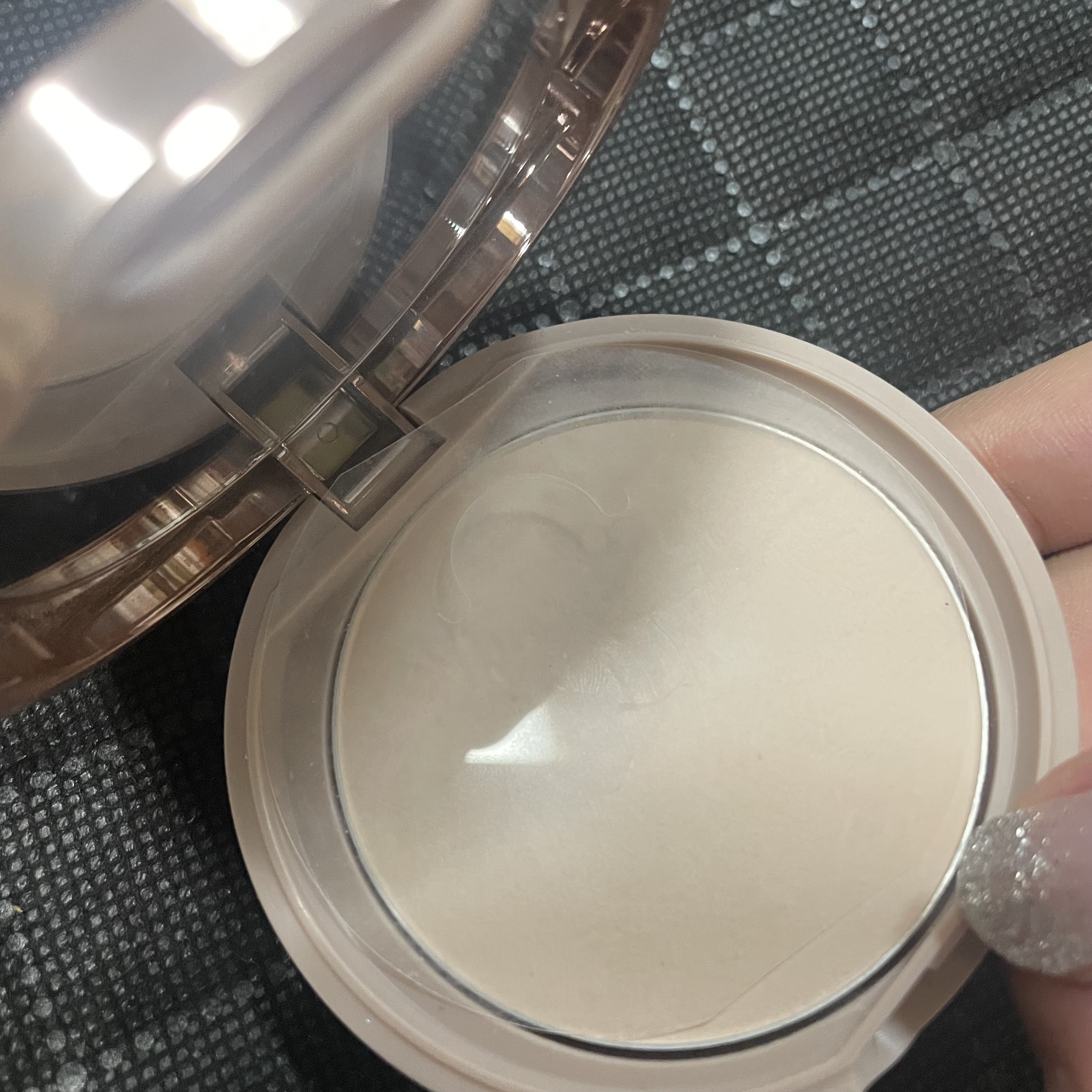 マシュマロフィニッシュパウダー MI マットアイボリーオークル（新パッケージ）/キャンメイク/プレストパウダーを使ったクチコミ（2枚目）