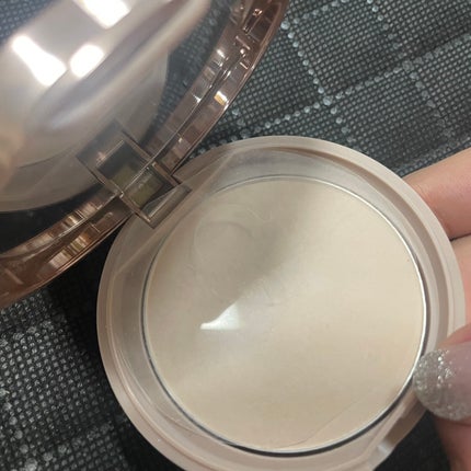 マシュマロフィニッシュパウダー MI マットアイボリーオークル(新パッケージ)/キャンメイク/プレストパウダーを使ったクチコミ(2枚目)