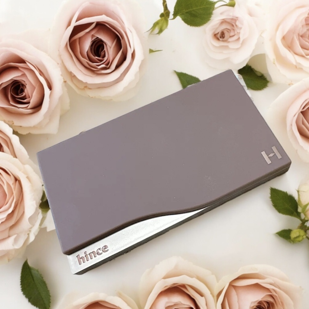 ニューデップスアイシャドウパレット/hince/アイシャドウパレットを使ったクチコミ（1枚目）