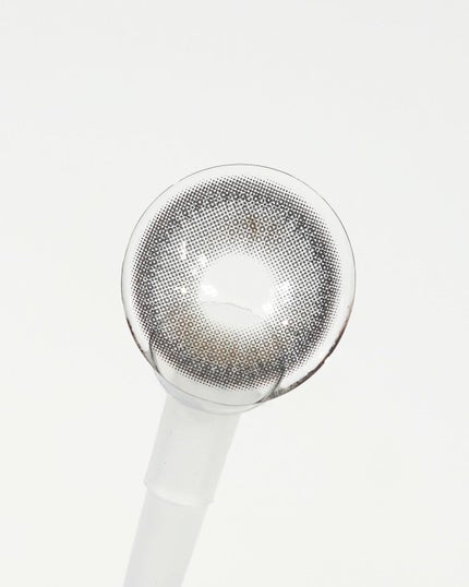 ミューテッド/OLOLA/カラーコンタクトレンズを使ったクチコミ(3枚目)