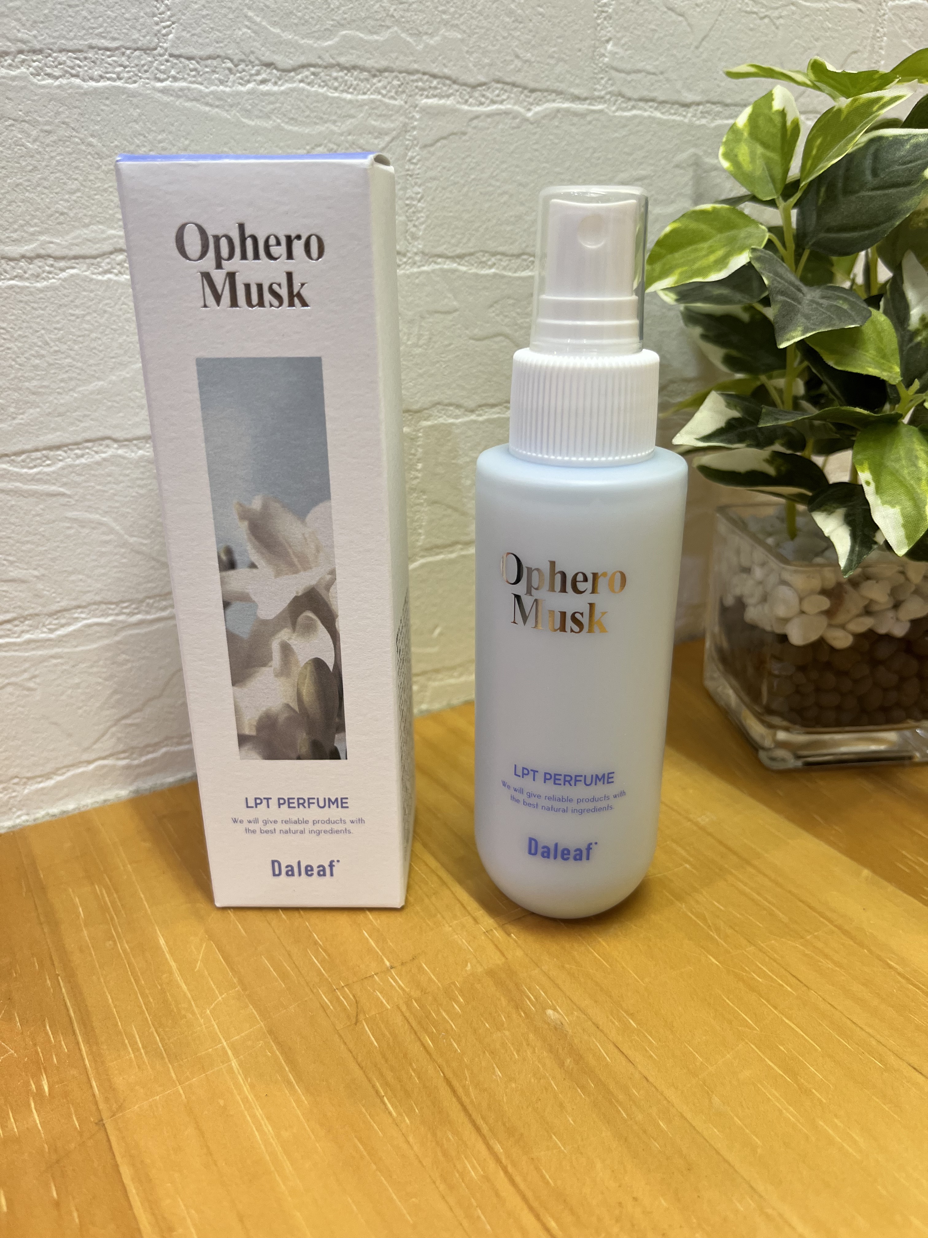 パフュームヘアパックインミスト Pink Breeze/Daleaf/アウトバストリートメントを使ったクチコミ（1枚目）