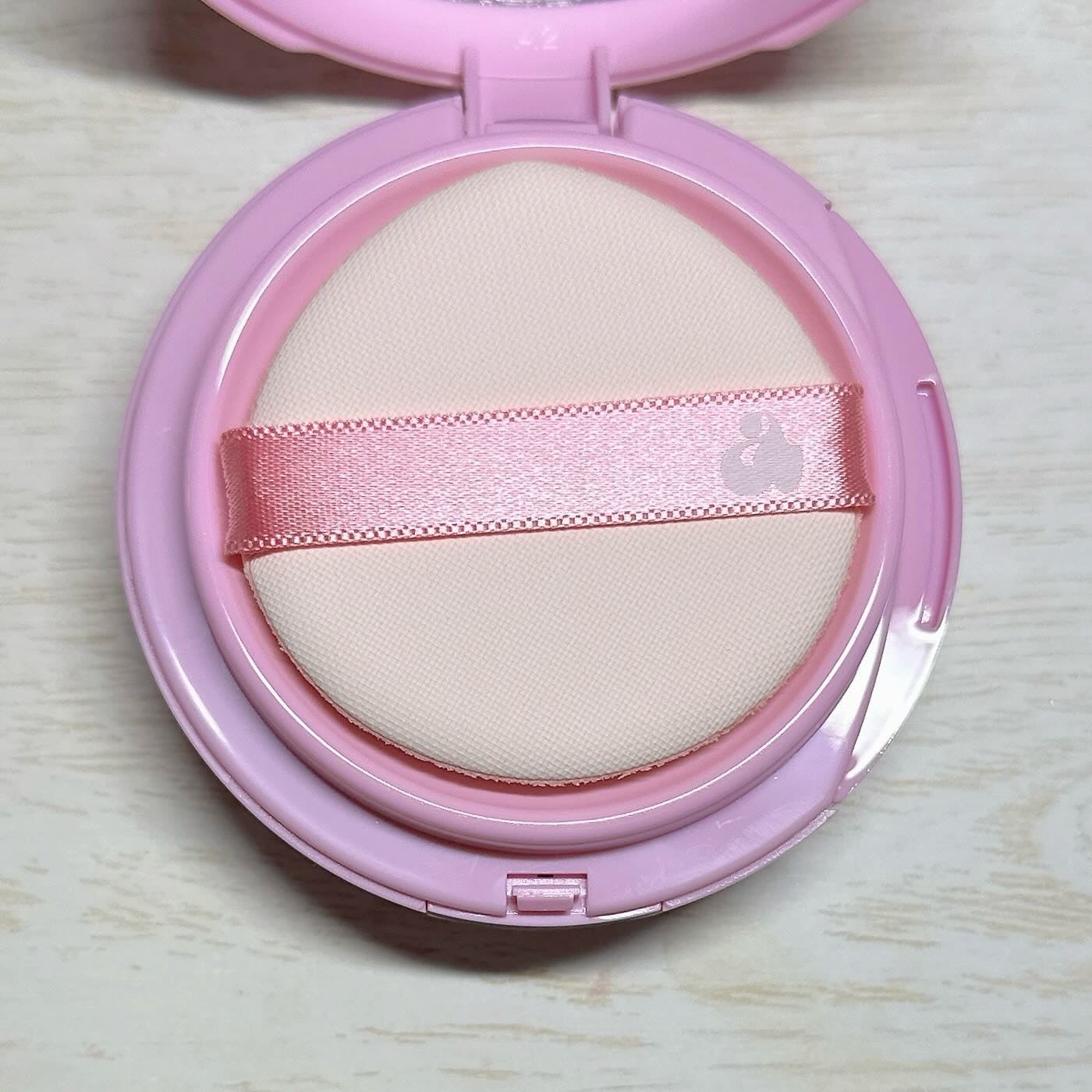 ドントタッチ ガラス ピンククッション/unleashia/クッションファンデーションを使ったクチコミ(5枚目)