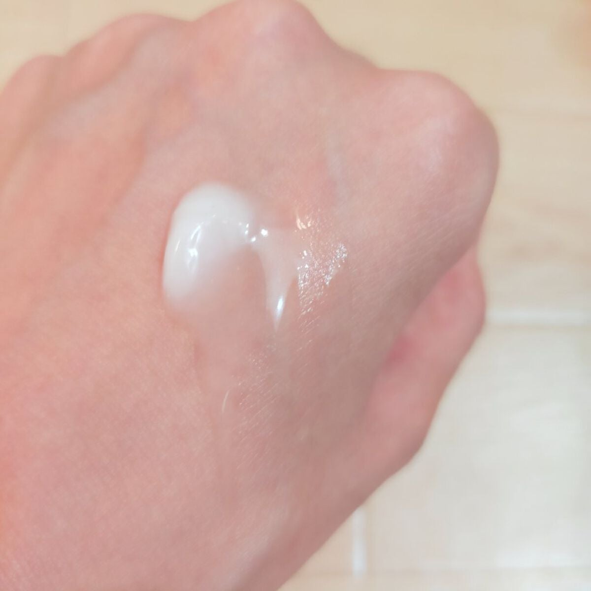 ホワイトリリー ハンド美容液/SHIRO/ハンドクリームを使ったクチコミ(4枚目)