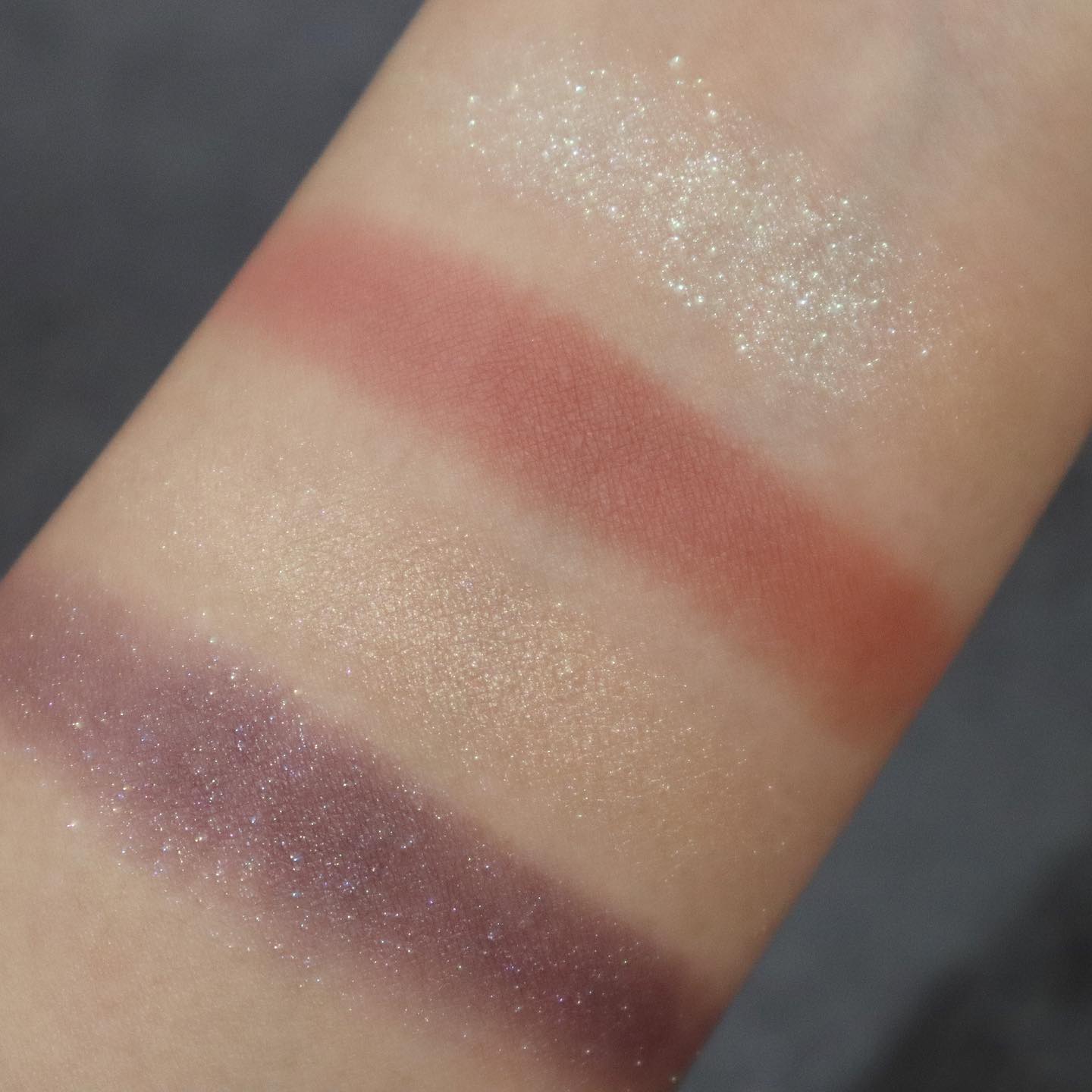 シグニチャー カラー アイズ/SUQQU/アイシャドウパレットを使ったクチコミ（3枚目）